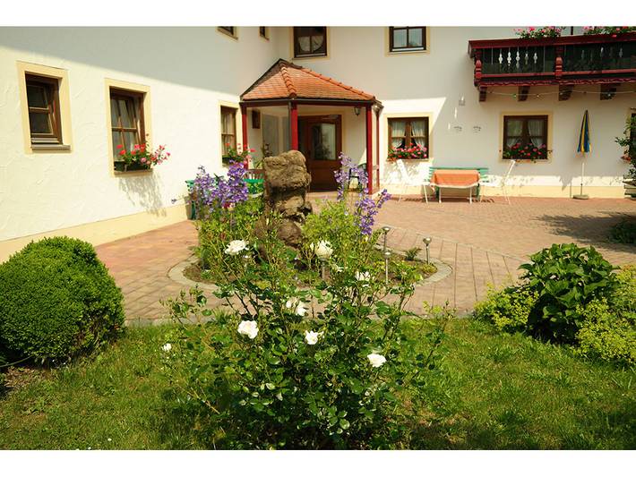 Ferienwohnung für 4 Personen, mit Balkon/Terrasse und Terrasse in Bad Birnbach - 2