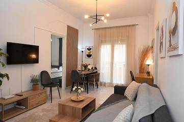 Chambre d’hôte pour 6 personnes, avec balcon à Thessalonique