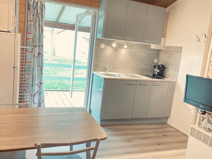 Gîte pour 2 personnes, avec terrasse et piscine, animaux acceptés à Montlaur (Midi-Pyrénées) - 4