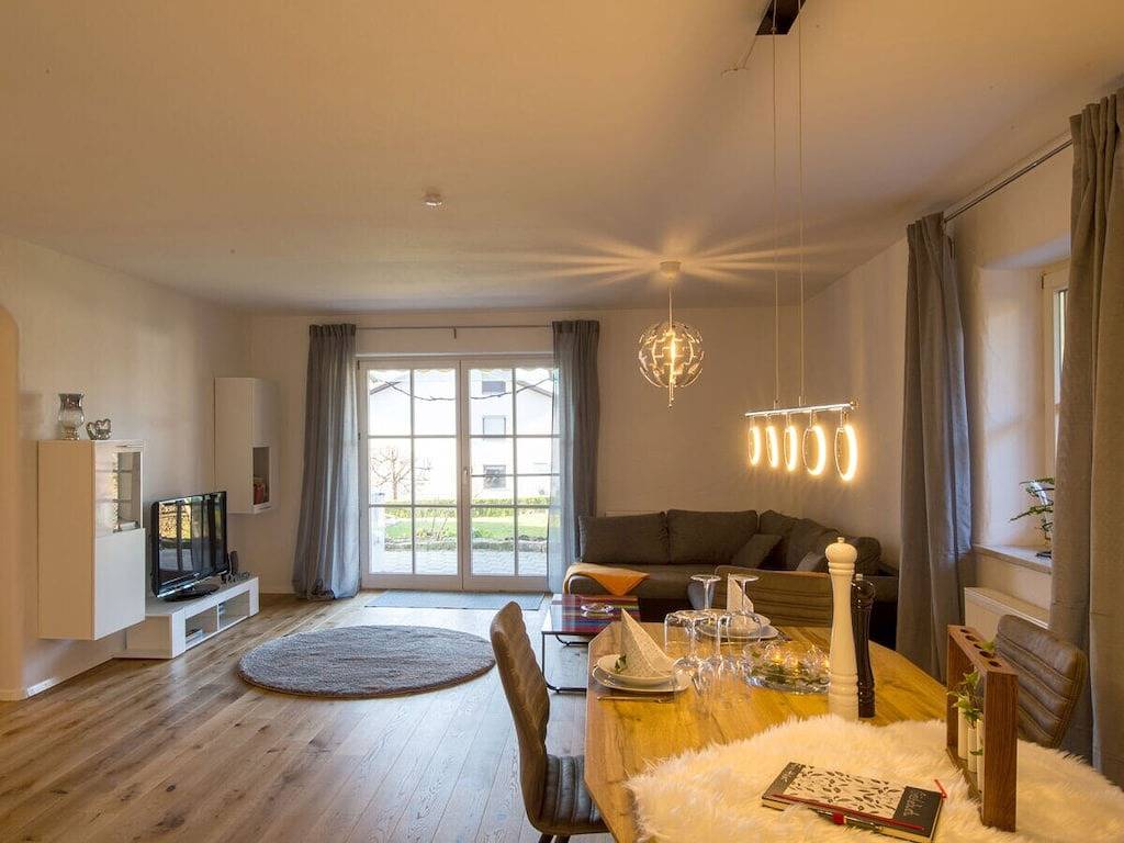 Apartamento vacacional en Pähl con piscina in Pähl, Lago Ammer