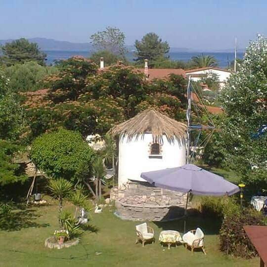 Location de vacances pour 3 personnes, avec vue ainsi que jardin et balcon dans Portes - 4
