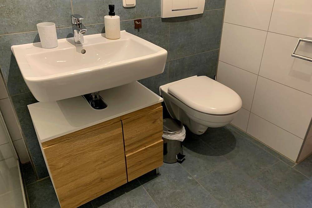 Geheel appartement, Fewo 27/7 - Gemütliche Ferienwohnung mit Westbalkon - Ferienwohnungen Steigmühlenweg in Weißensee, Zwaben (Bayern)