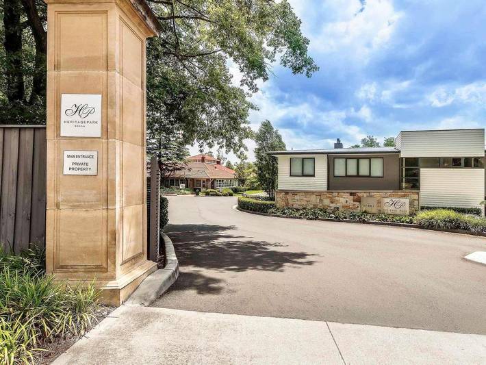 Appart’hôtel pour 2 personnes, avec piscine et jardin