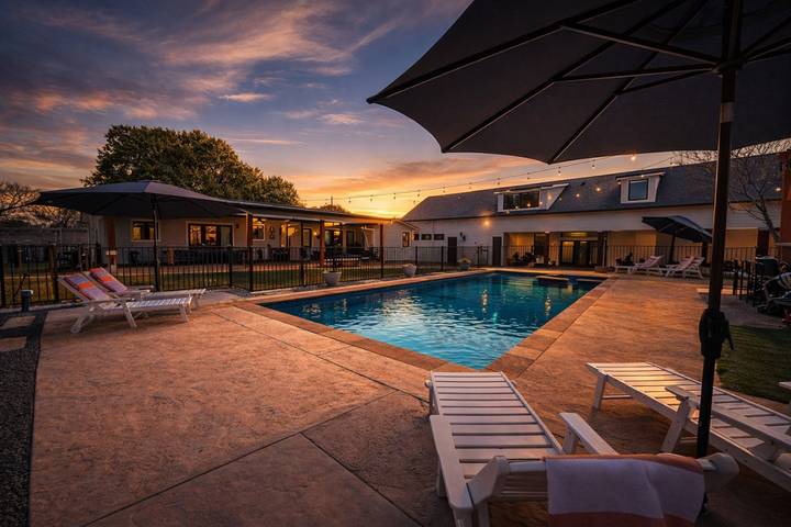 Casa de vacaciones para 22 personas, con jardín y piscina - 1