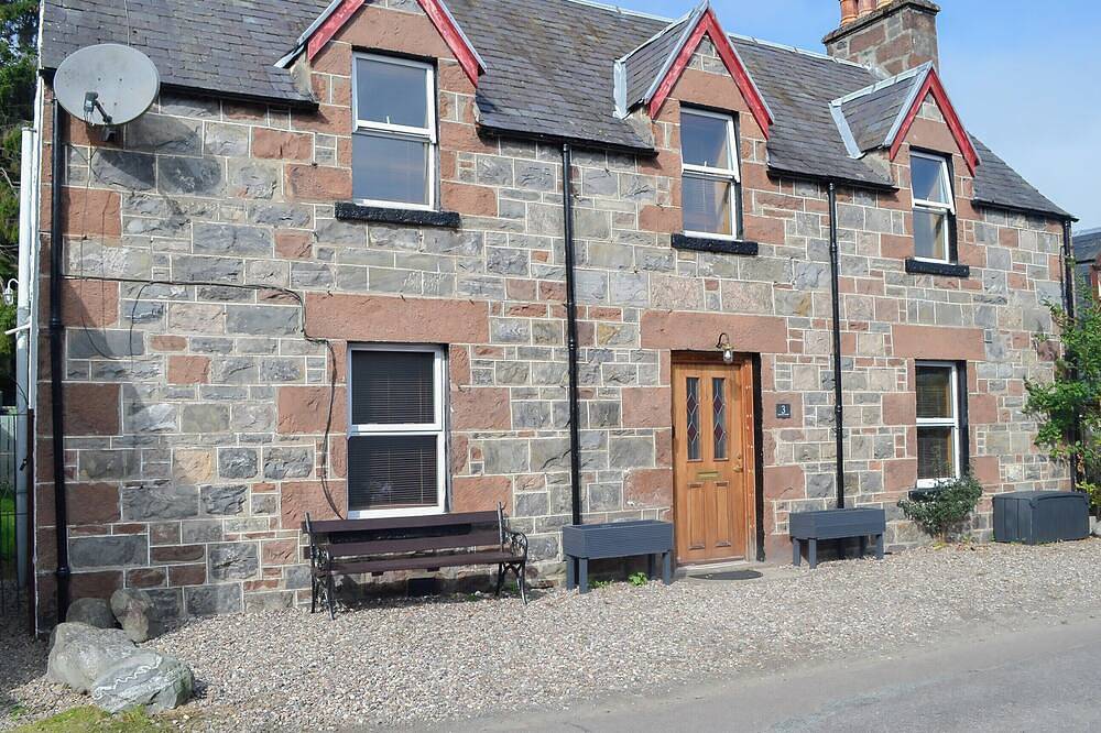 Cottage for 5 People in Drumnadrochit, Loch Ness