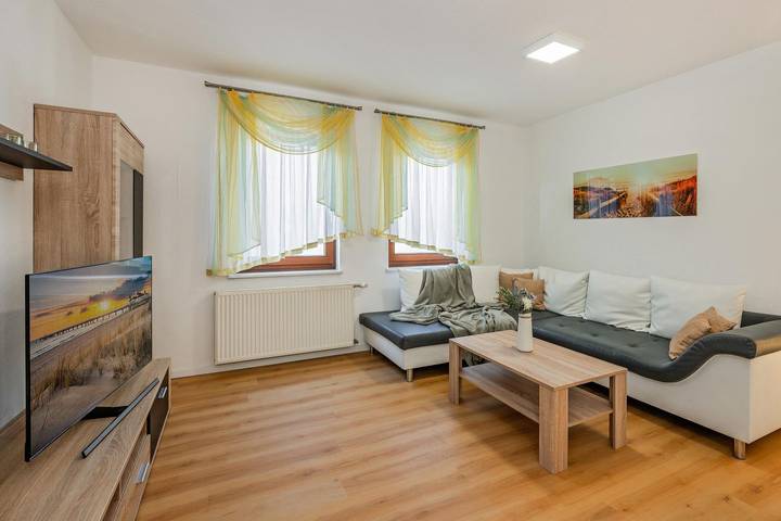 Ferienhaus Otto: Ihr Zuhause auf Usedom, nur 300 m zum Strand in Drei Kaiserbäder, Heringsdorf