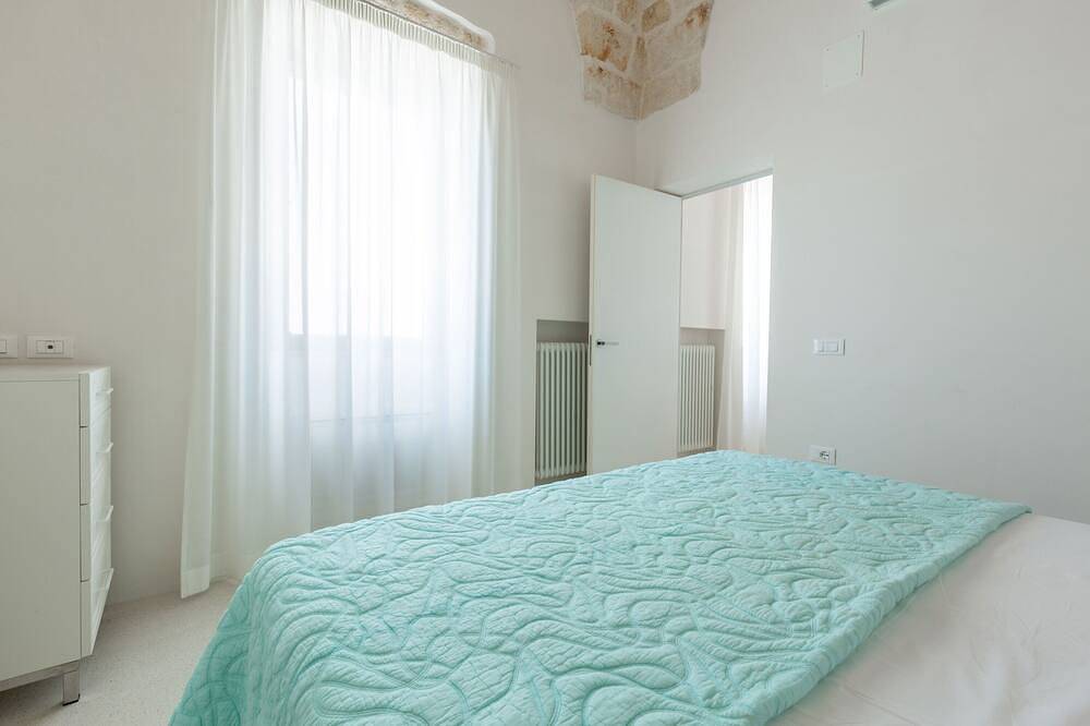 Entire apartment, Palazzo Alemar Jacuzzi & Spa by Perle di Puglia in Carovigno, Salento