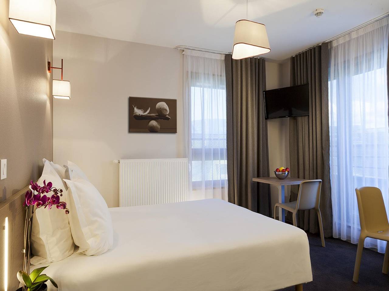 Apartment Near Geneva with Parking in Ambilly, Saint-Julien-en-Genevois region