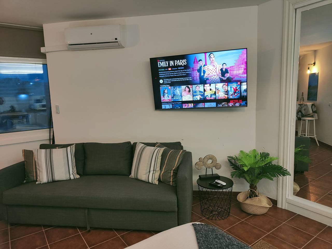 Entire vacation apartment, Palm View Apartment. City center with sea views in Torremolinos Centre, Torremolinos