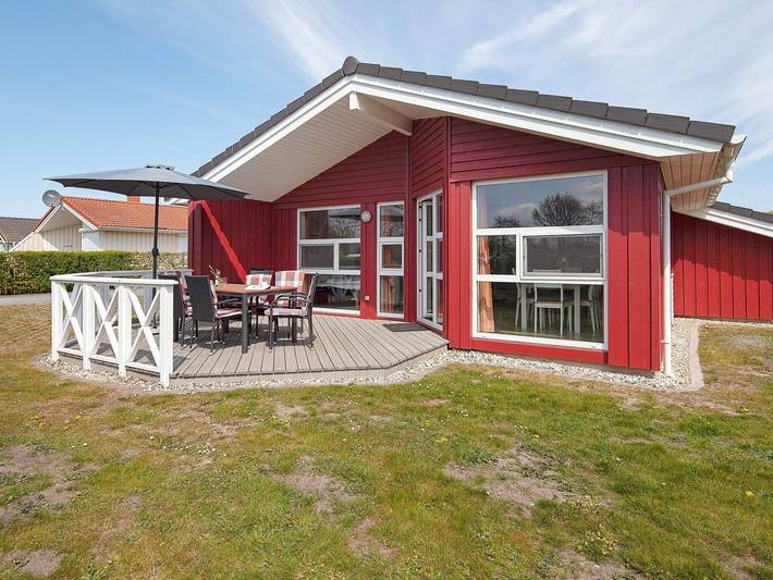 Ferienhaus für 6 Personen, mit Garten und Sauna sowie Whirlpool und Terrasse, kinderfreundlich in Grömitz