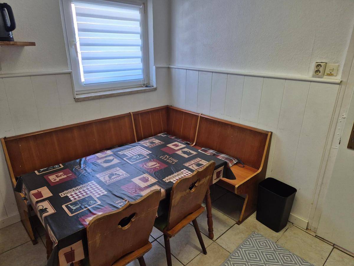 Ganze Wohnung, One-Bedroom Apartment in Sonneberg, Region Sonneberg