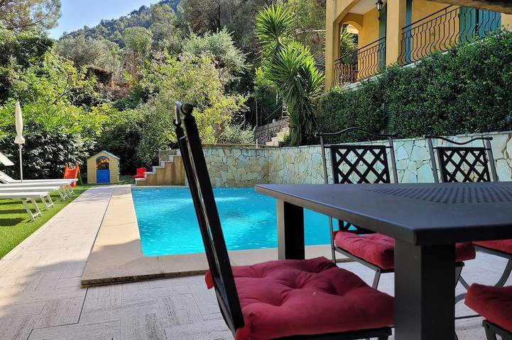 Villa pour 6 personnes, avec jardin - 1