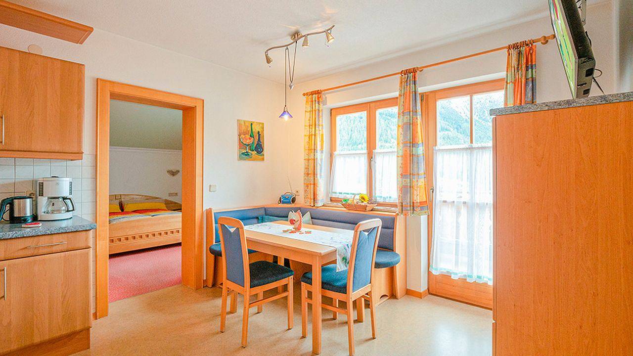 Ganze Ferienwohnung, Ferienwohnung für 5 Personen (51 m²) in Pfunds in Nauderer Berge, Pfunds