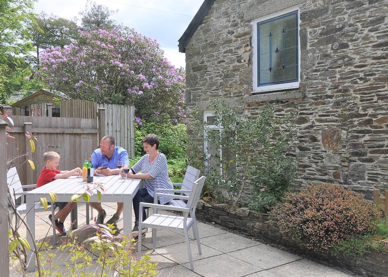 Woodovis Cottage in Gulworthy, Tamar Valley Donkey Park