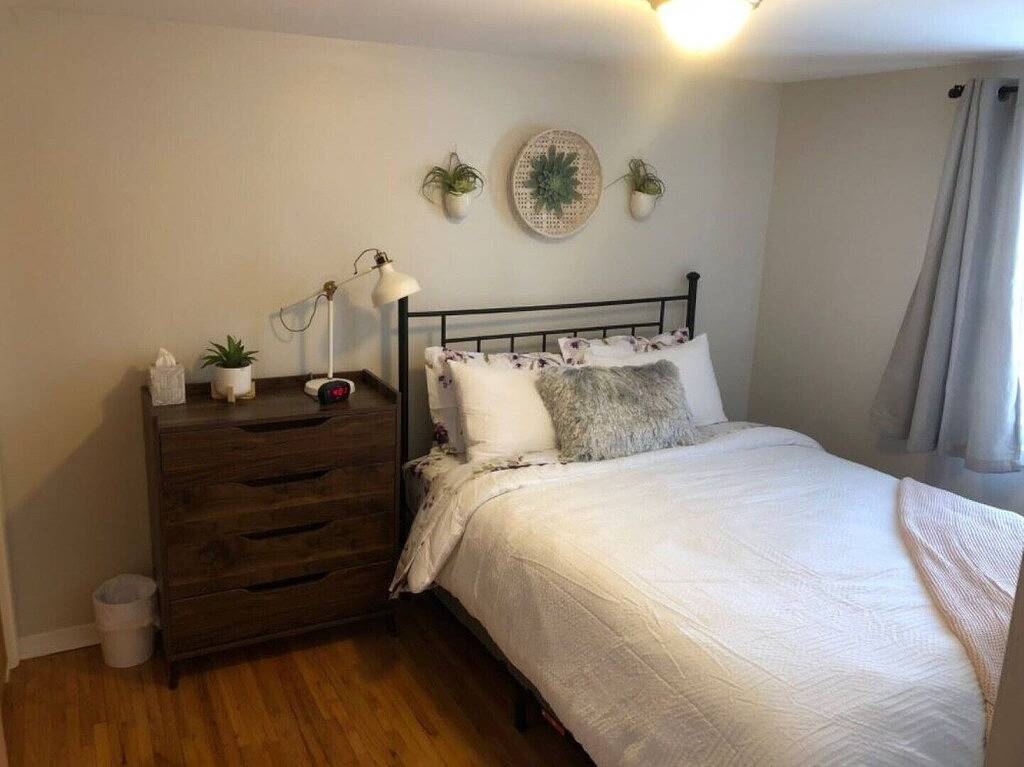 Peaceful Views - 2 Br Main Level Living w/Recliner in Rochester (MN), Olmsted County