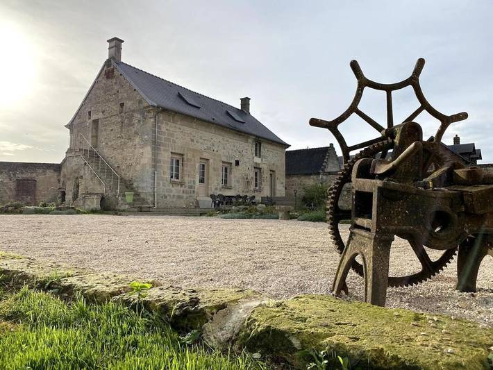 Cottage pour 10 personnes, avec vue et jardin, animaux acceptés à Montigny-Lengrain