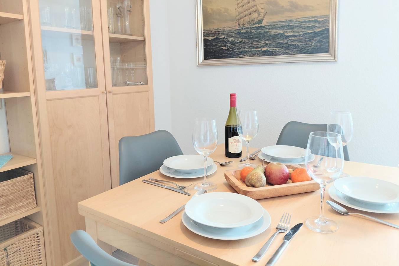 Ganze Wohnung, Komfortable Ferienwohnung mit überdachtem Balkon in der Marina Wendtorf in Wendtorfer Strand, Wendtorf