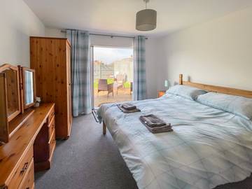 Holiday Home for 4 People in California (Great Yarmouth), Great Yarmouth, Photo 2