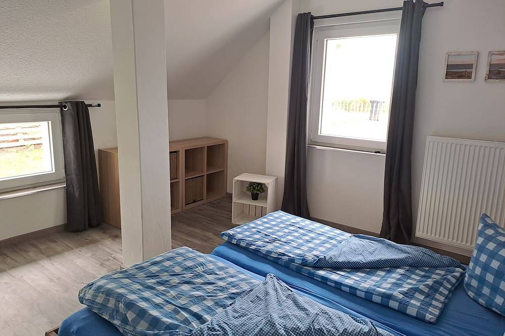 Ganze Wohnung, Schwalbennest mitten auf dem Land in Dornum, Landkreis Aurich