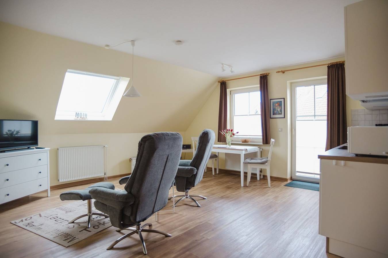 Ganze Ferienwohnung, Appartementhaus Anja - 2-Raum-Fewo in Büsum, Nordseeküste