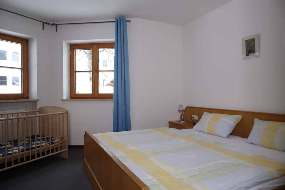 Ganze Wohnung, 3-Zimmer-Ferienwohnung  mit Terrasse in Bad Hindelang, Bayerisch Schwaben