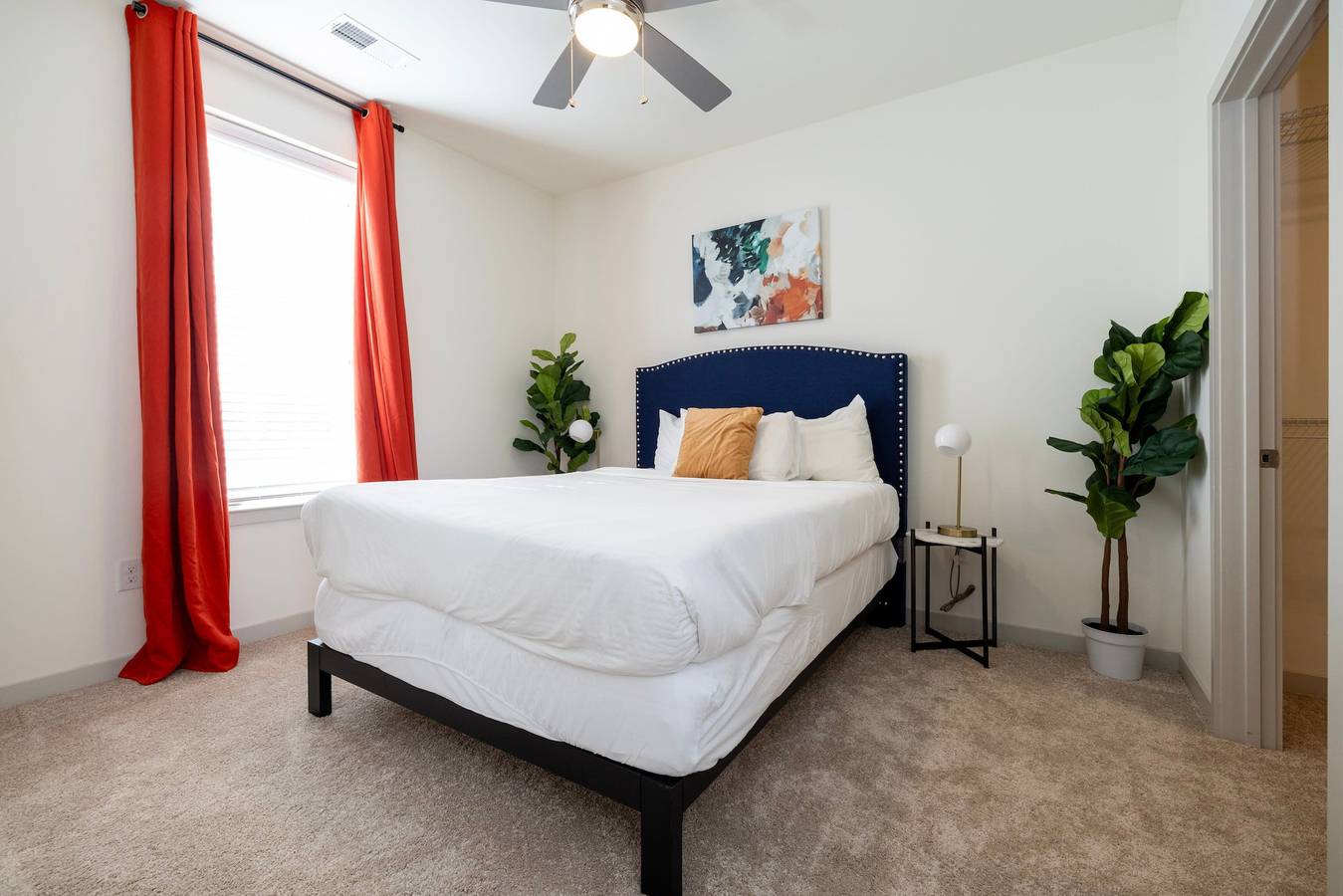 Geheel appartement, Gorgeous Nulu 2Br Cozysuites in Louisville, Jefferson County (KY)