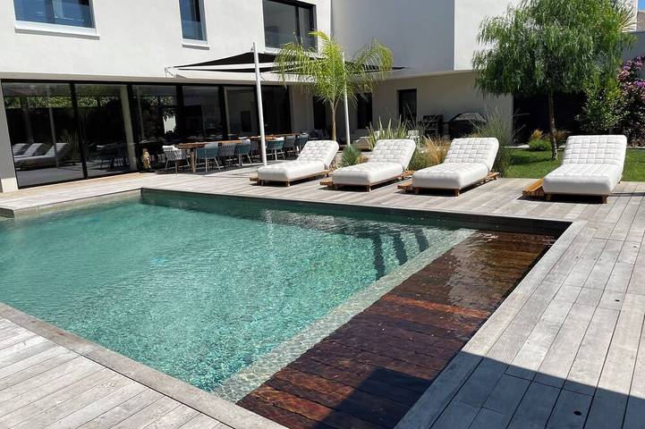 Villa für 14 Personen, mit Whirlpool und Sauna sowie Garten - 1