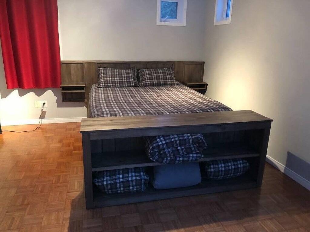 Chalet spa/kayaks/beach/terrace on the water #270082 in Saguenay–Lac-Saint-Jean