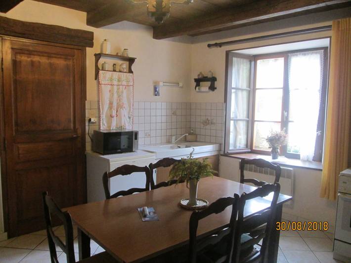 Maison cosy avec terrasse, 3 chambres, wifi, animaux acceptés, idéal pour familles en Meuse in Verdun