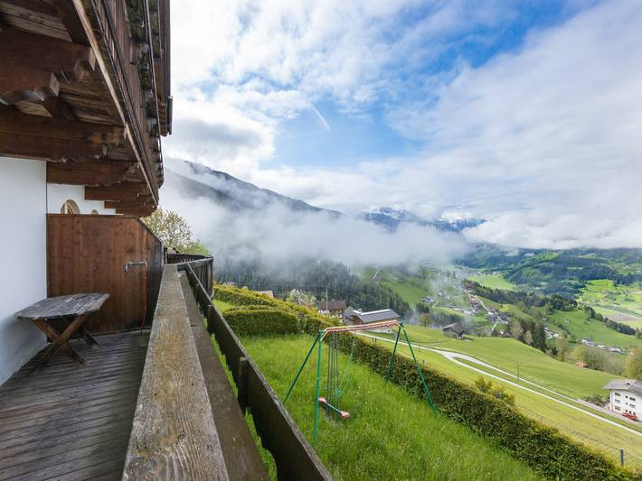Ferienwohnung für 7 Personen, mit Balkon und Garten im Ski-Optimal Hochzillertal - 4