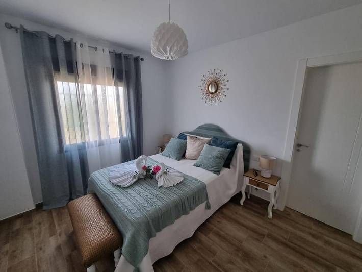 Casa rural para 8 personas, con vistas además de jardín y piscina en Arriate - 3