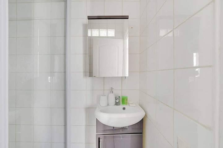 Appartement entier, Studio cosy - 2P - Pantin/Édouard Vaillant in Pantin, Seine-Saint-Denis