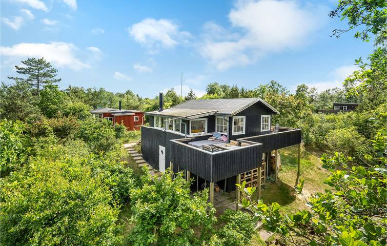 Ferienhaus für 6 Personen, mit Terrasse und Garten in Grenå Strand