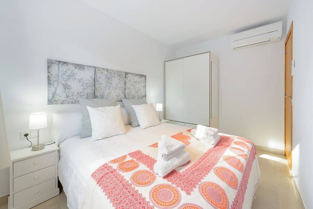 Es Reces, Modern House In The Countryside in Sant Jordi de ses Salines, Sant Josep de sa Talaia