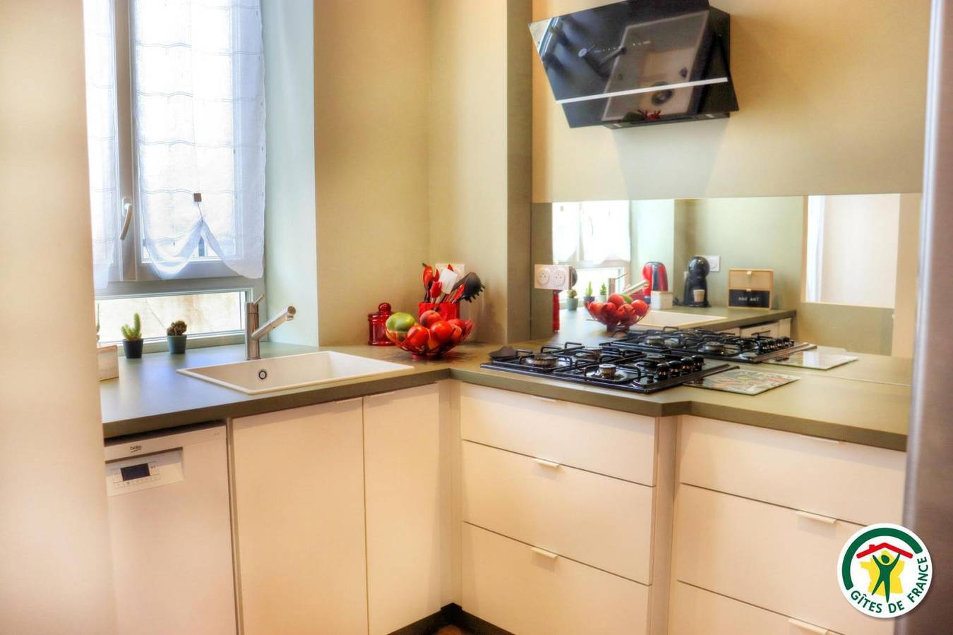 Regard Sur Le Fleuve in Tain-l'Hermitage, Valence und Umgebung