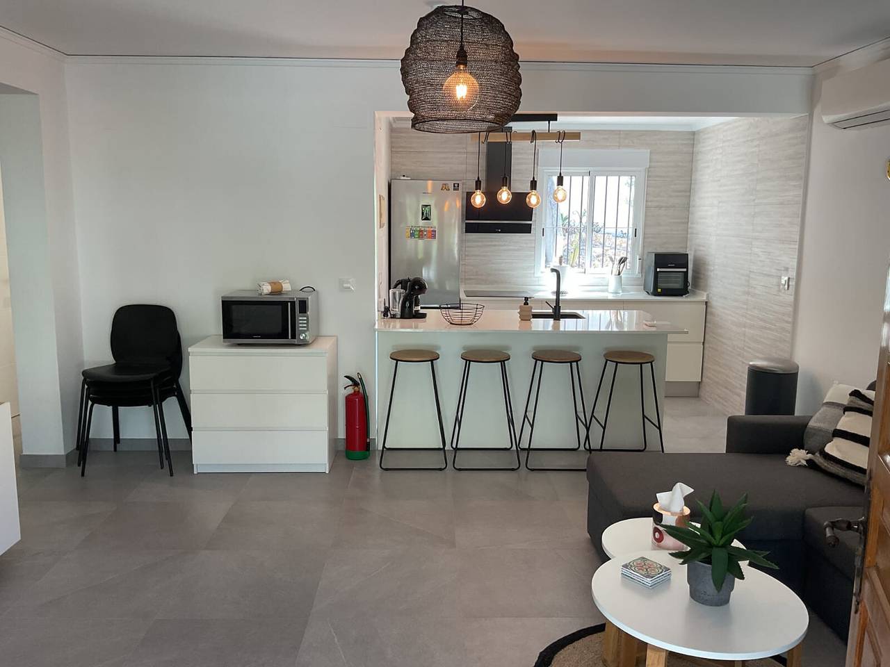 Casa de vacaciones 'Julieta' con vistas al mar, Wi-Fi y aire acondicionado in Benitachell, Costa Blanca