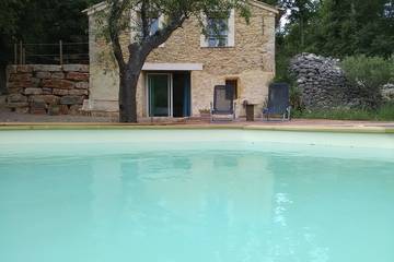 Gîte pour 4 personnes à Besse-sur-Issole