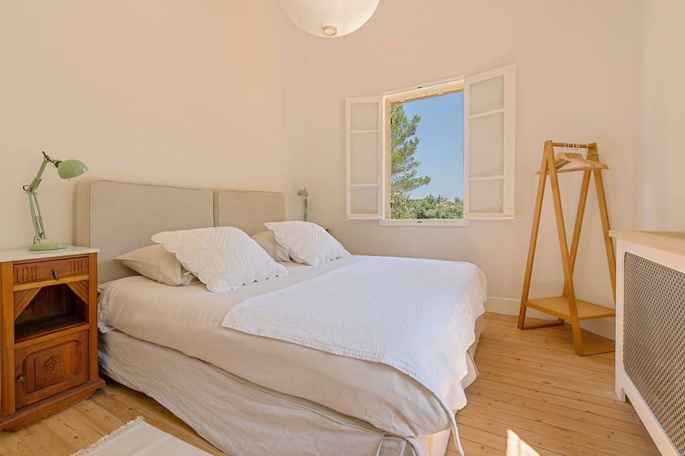 For Me Formidable: House for rent with pool in Roussillon in Roussillon, Regionaler Naturpark Luberon