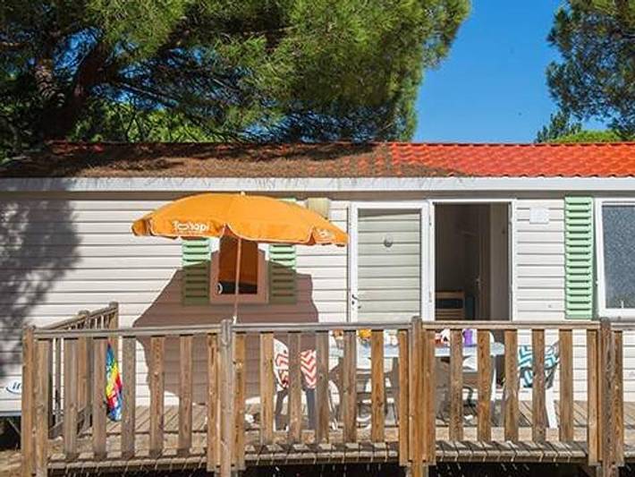 Camping für 8 Personen, mit Kinderpool und Sauna in Frankreich - 2