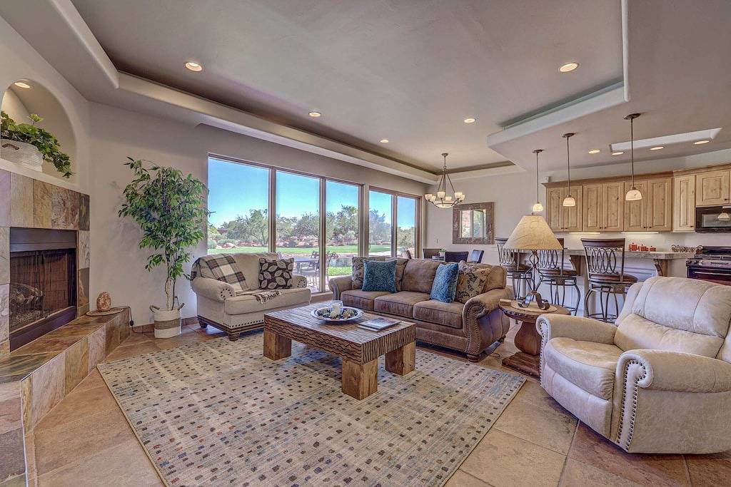 Entrada Oasis 1 Br Waterside Villa w/full Kitchen & Private Garage in St. George, Zion Nationalpark