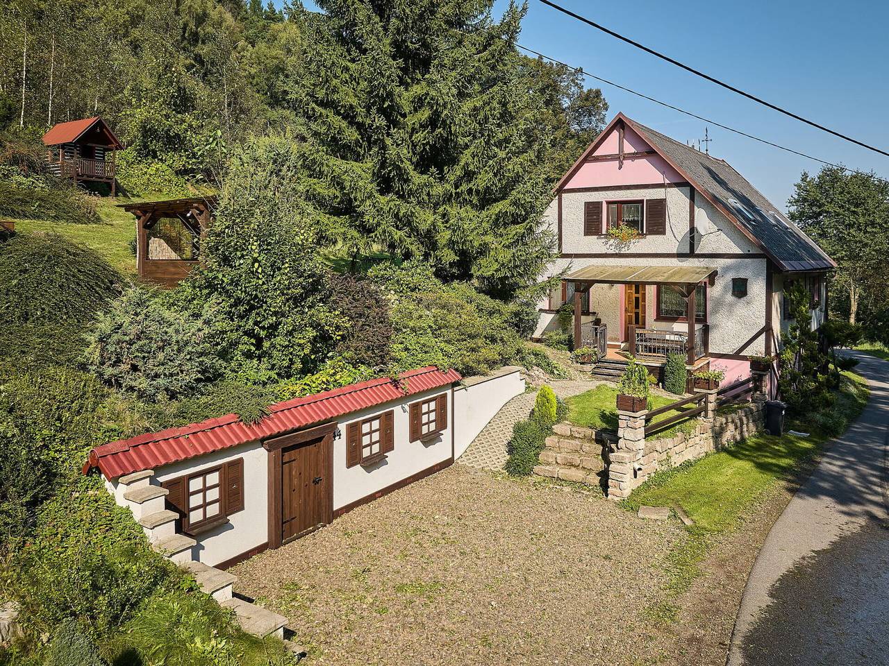Chlivce 10 - Chlívce U Hronova 10.1 in Stárkov, Nachod region