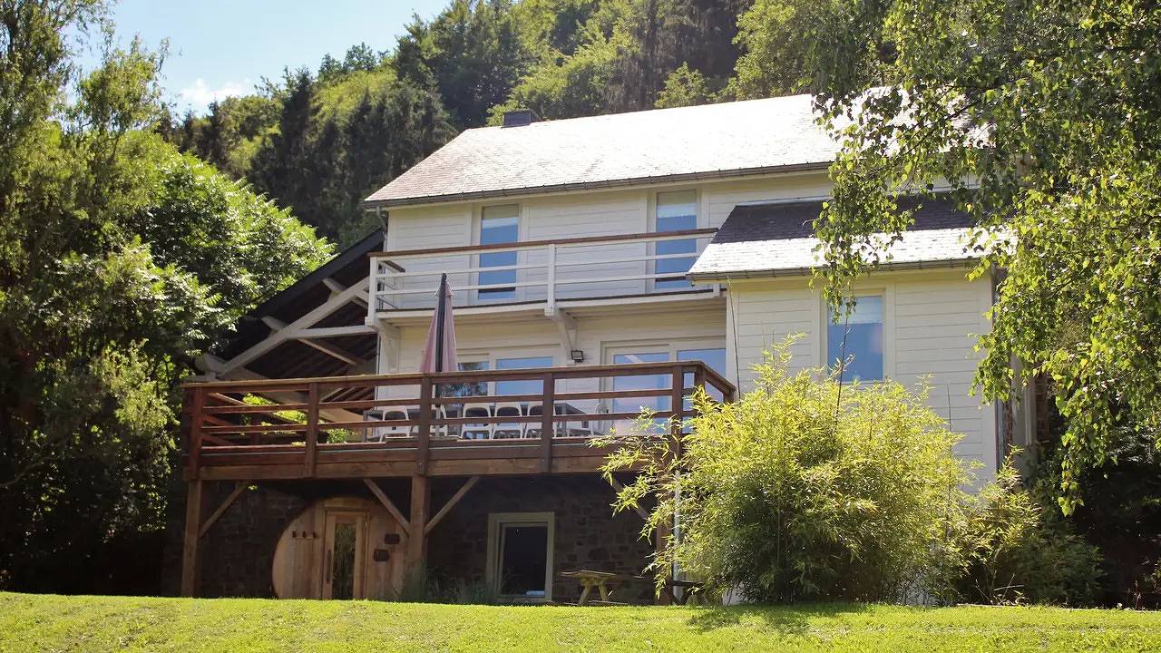 Vakantiehuis voor 13 personen met terras in Rendeux, Provincie Luxemburg