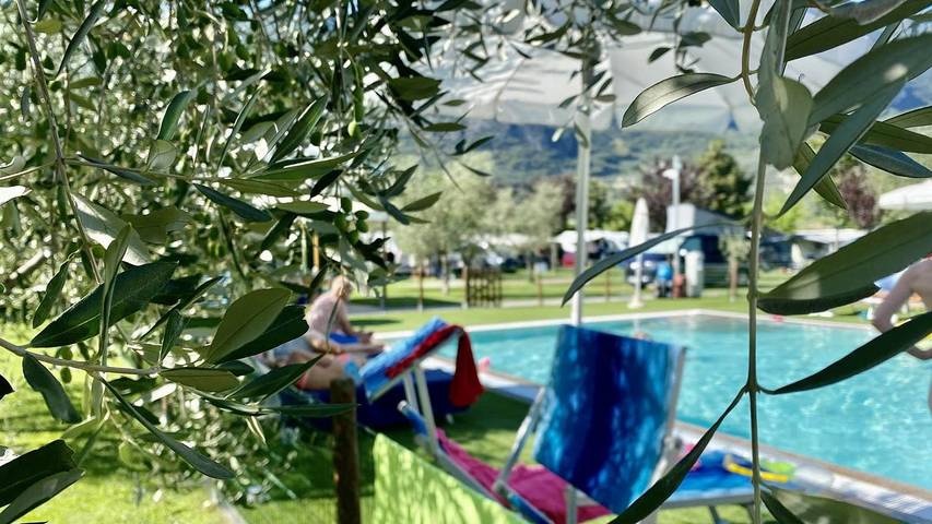 Gîte pour 5 personnes, avec balcon ainsi que jardin et piscine à Arco - 2