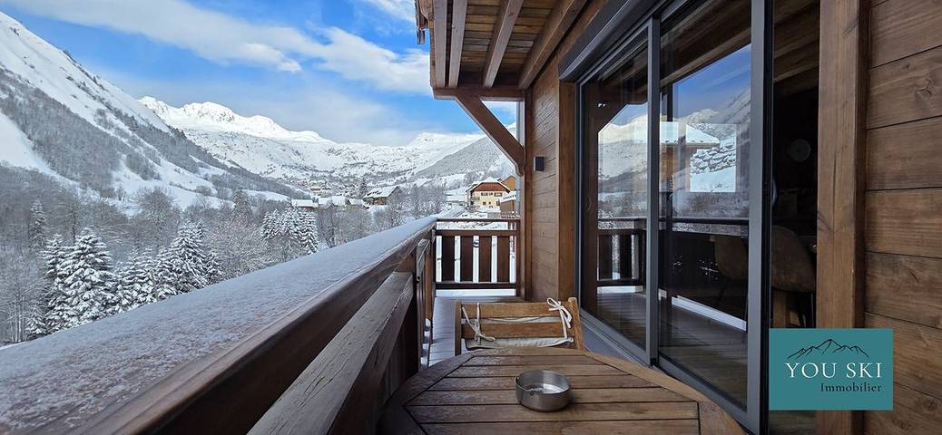 Ganze Wohnung, Wooden duplex with sauna and panoramic view in St Sorlin d'Arves in Saint-Sorlin-d'Arves, Region Saint-Jean-de-Maurienne