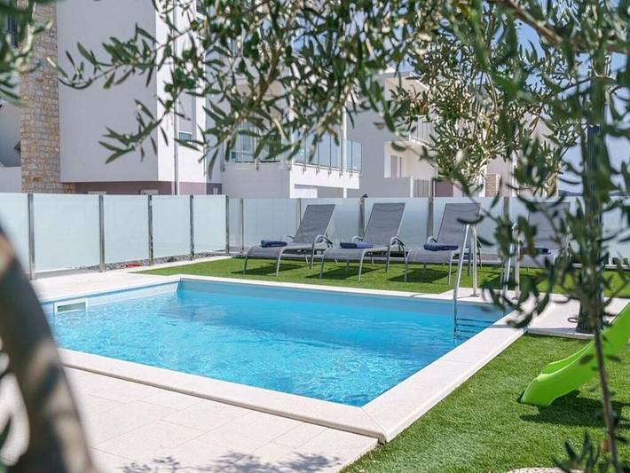 Villa pour 6 personnes, avec piscine et jardin à Tribunj - 2