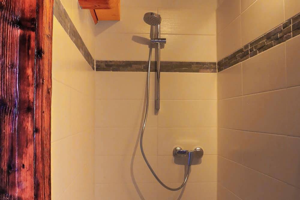 Ganze Wohnung, Beim urigen Mattes - Wohnung \"Eva\" . Schöne offene Dachwohnung. Allgäu. in Altusried, Bayerisch Schwaben