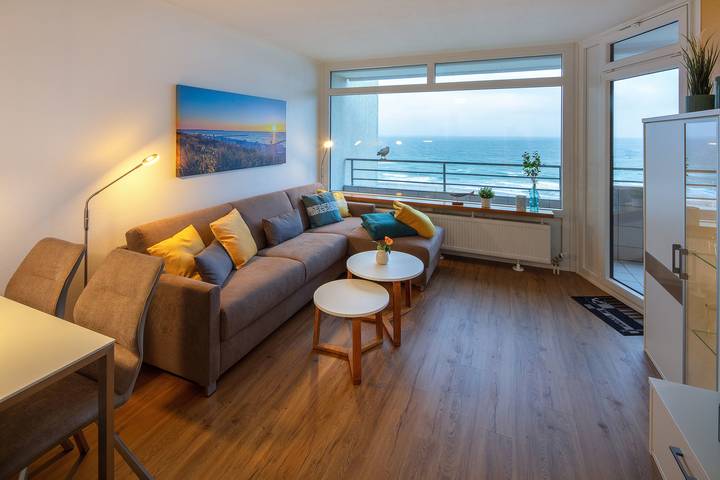 Ganze Ferienwohnung, Strandhotel Seeblick 66 in Strand Dahme, Dahme