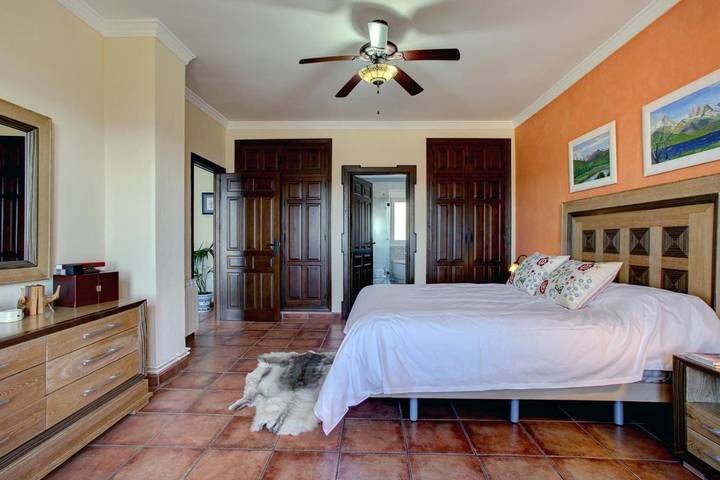 Chalet para 10 personas, con jacuzzi además de piscina y jardín en Serranía de Ronda - 3