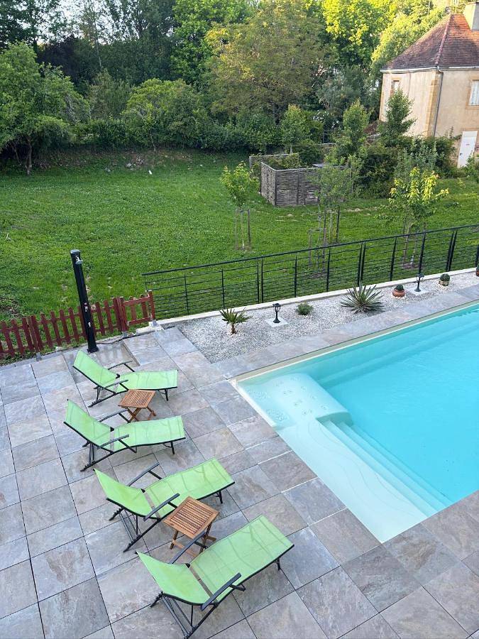 Chambre d’hôte pour 4 personnes, avec piscine ainsi que vue et jardin à Excideuil - 3