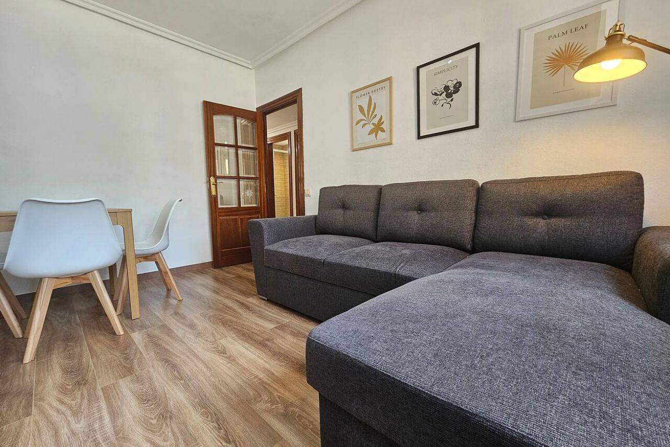 Ganze Wohnung, Charmantes Apartment mit Wlan & voll ausgestatteter Küche in Oviedo, Cordillera Cantábrica